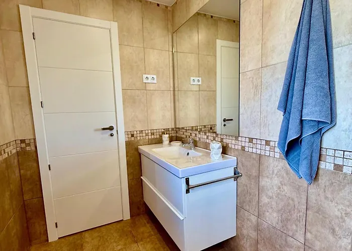 Apartamento Con Terraza En Primera Linea De Playa De Fuengirola, Atardeceres De Fuengirola 아파트