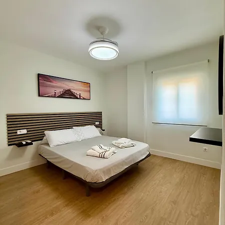 Apartamento Con Terraza En Primera Linea De Playa De Fuengirola, Atardeceres De Fuengirola דירה *